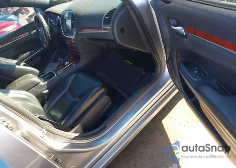 2013 Chrysler 300 Motown from USA, damaged, VIN 2C3CCAAG2DH595297